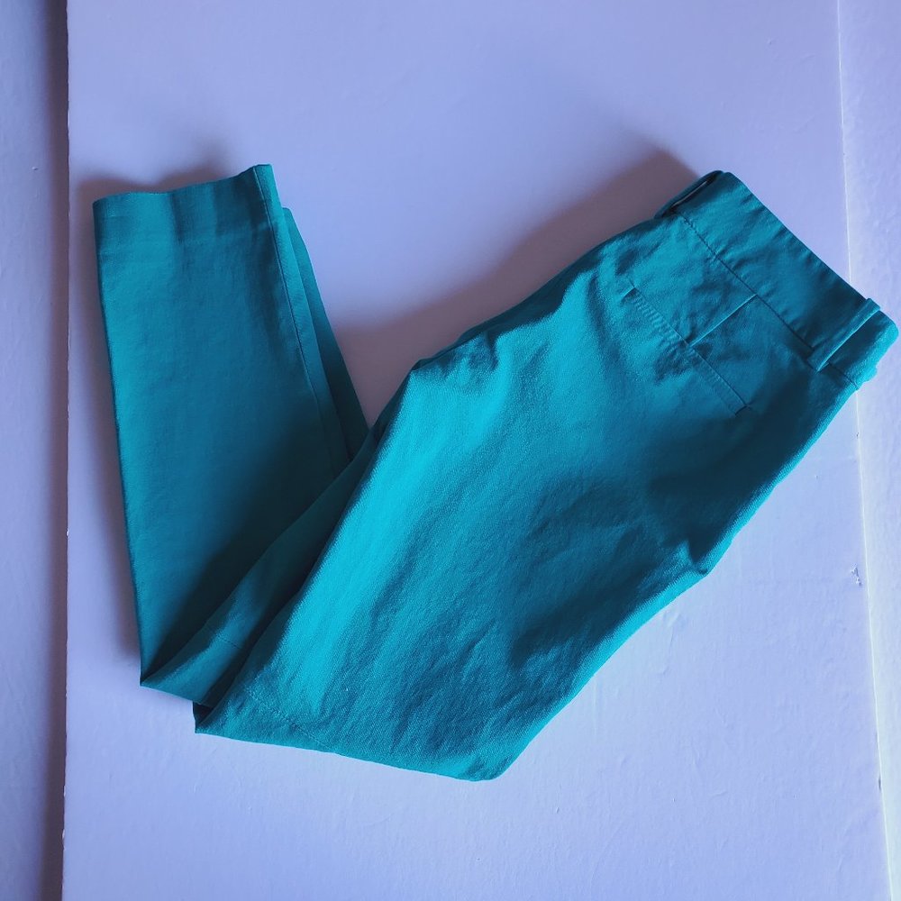 ARITZIA BABATON Emerald Green Cropped Pants - Picture 7 of 7